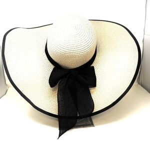 🆕️ 👒 PACKABLE CREAM / WHITE WITH BLACK BOW SUN HAT - FLOPPY BEACH HAT👒